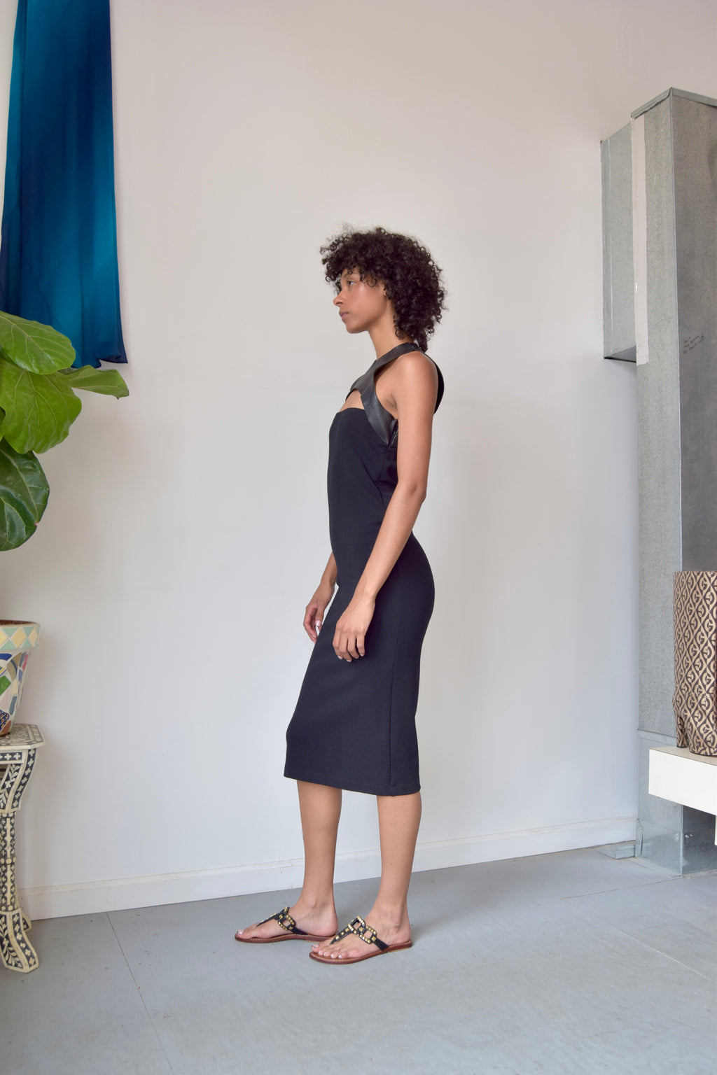 MICHEAL KORS ITALIAN LEATHER NECK SLEEVLESS DRESS