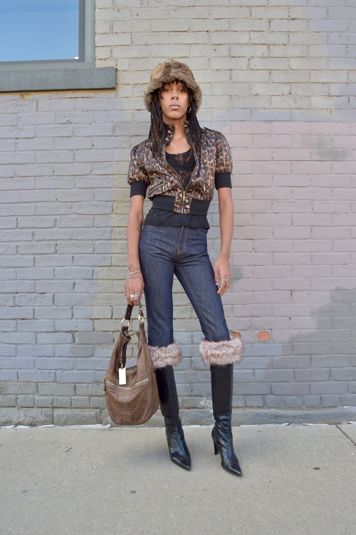 COPERNI DARK WASH DENIM CAPRI WITH FUR TRIM