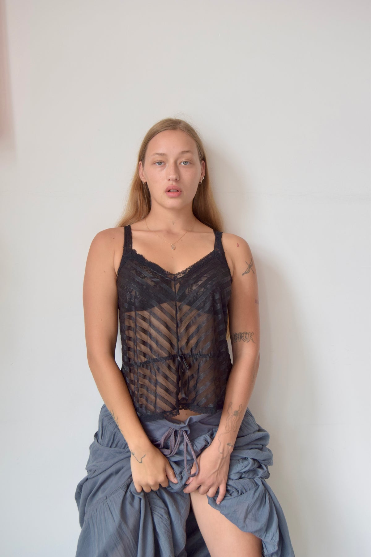 VINTAGE STRIPED BLACK SINCH WAIST LACE TRIM CAMI