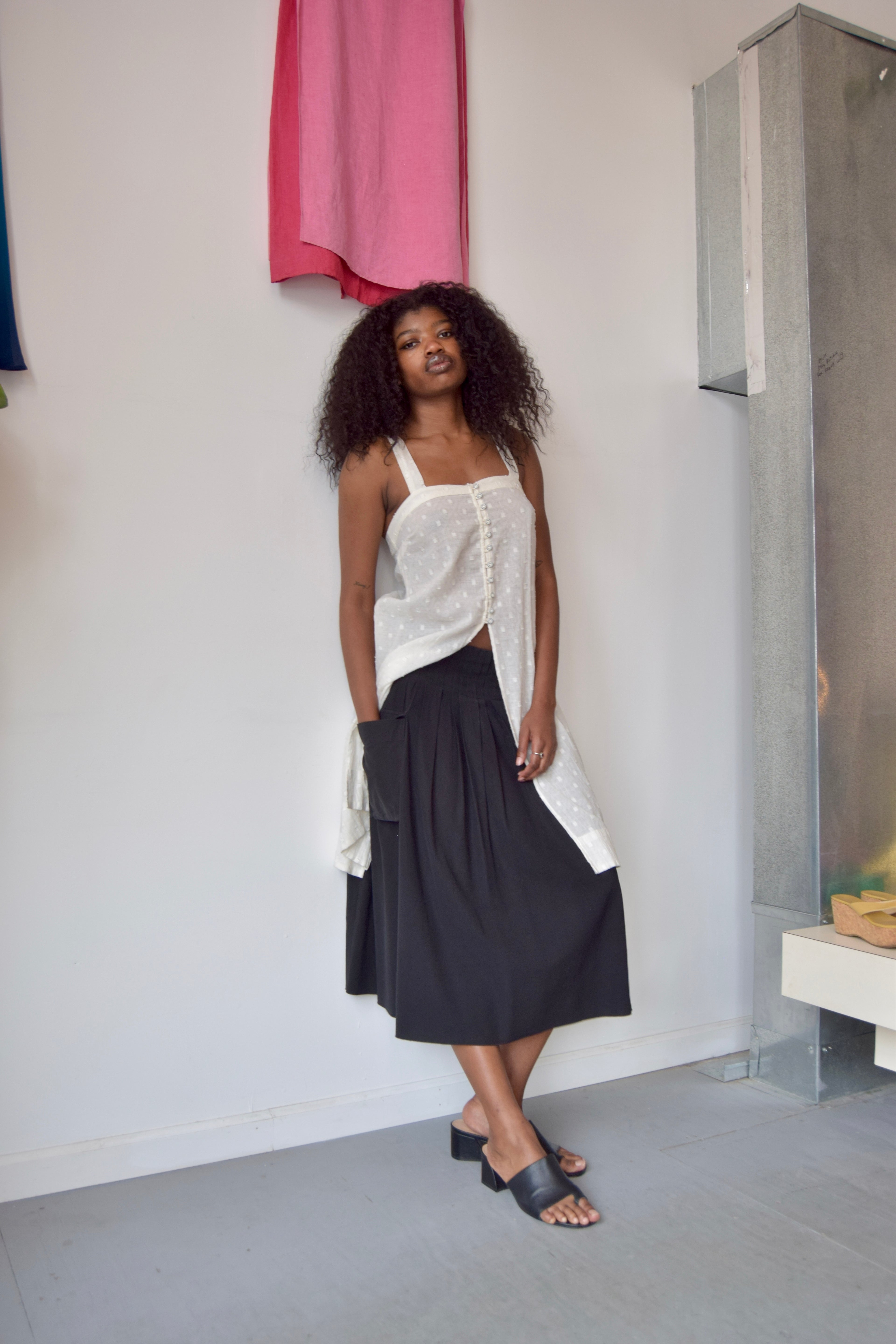 PRADA BLACK WAIST PLEATED MIDI SKIRT WITH FRONT POCKETS