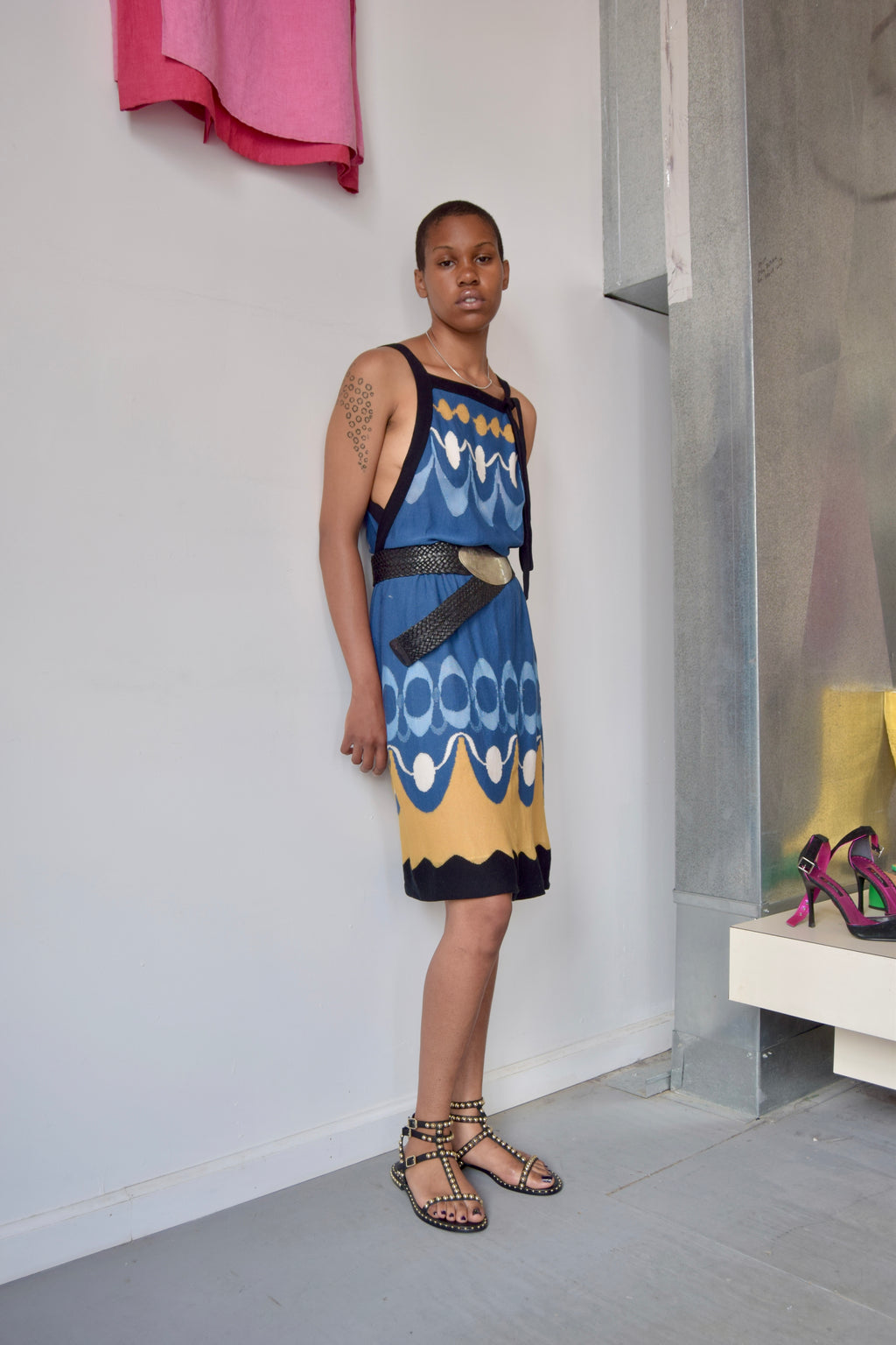 MISSONI KNIT SLEEVELESS STRAIGHT NECK ABSTRACT KNIT MIDI DRESS