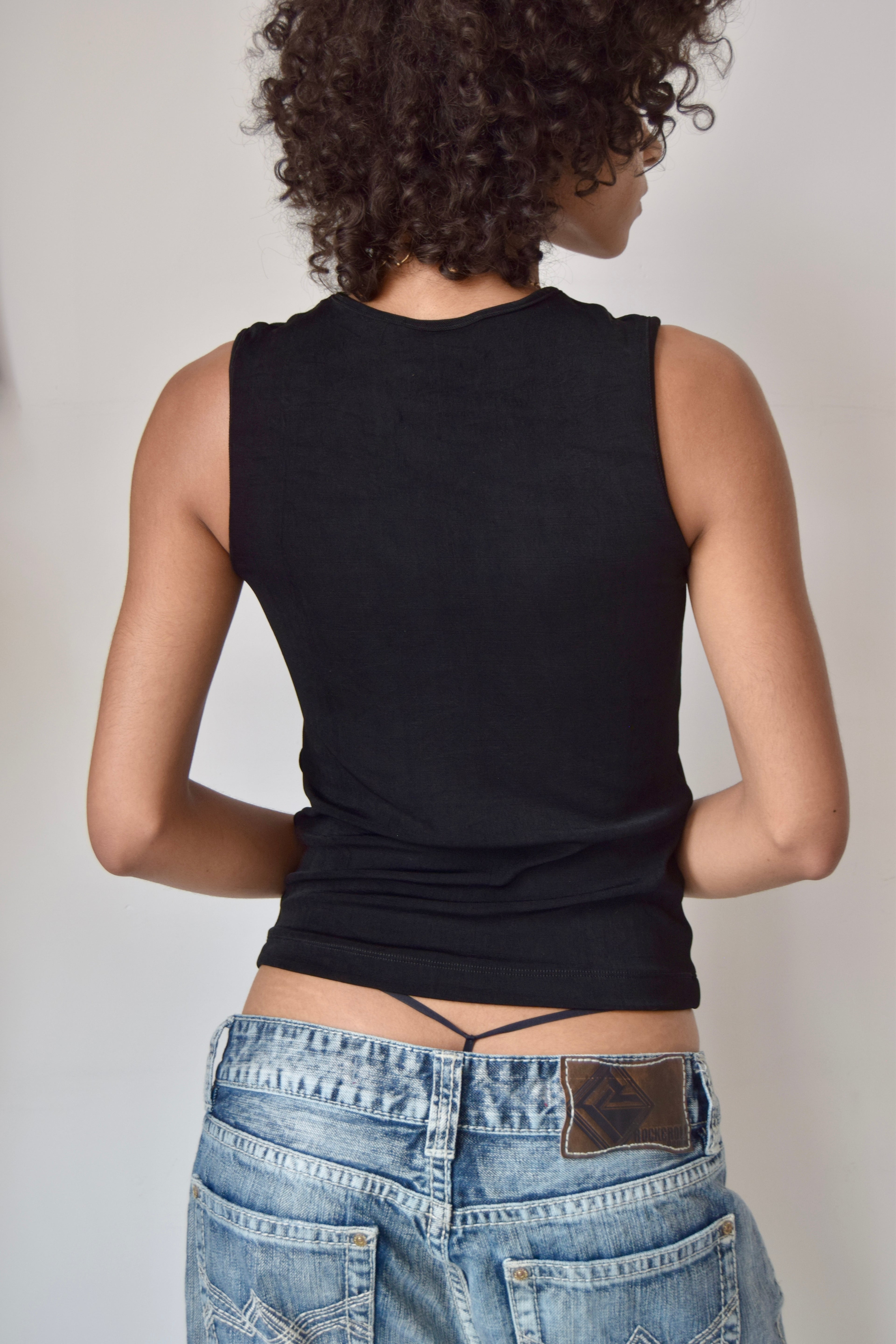 UNITED STATES SWEATERS CLASSIC BLACK KNIT TANK