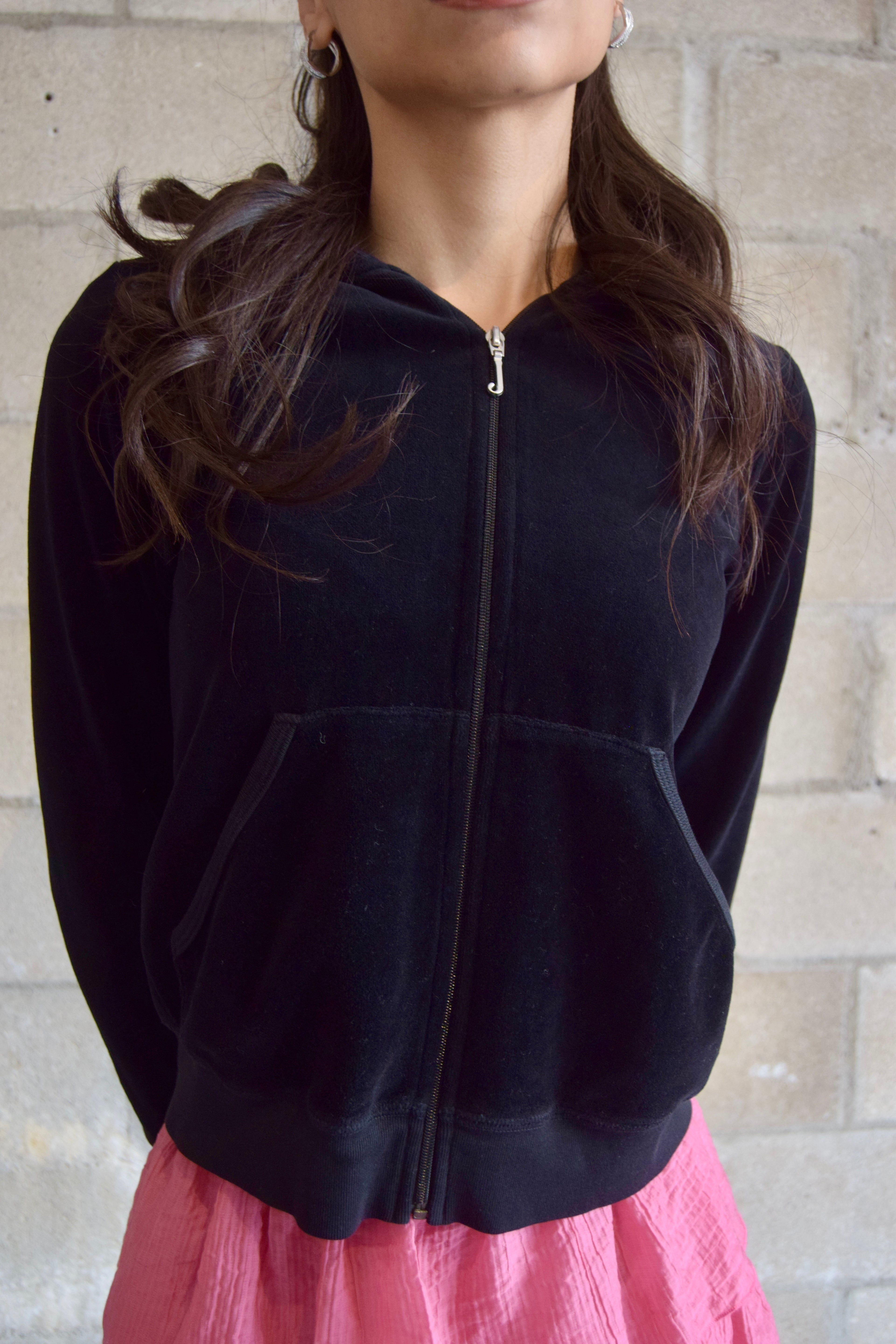 JUICY BLACK LAS VEGAS GRAPHIC VELVET HOODIE