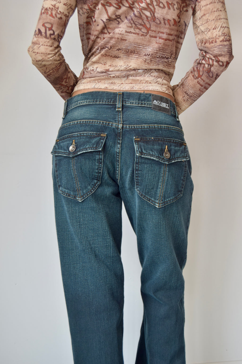 AXIST DARK WASH DENIM STRAIGHT LEG JEANS