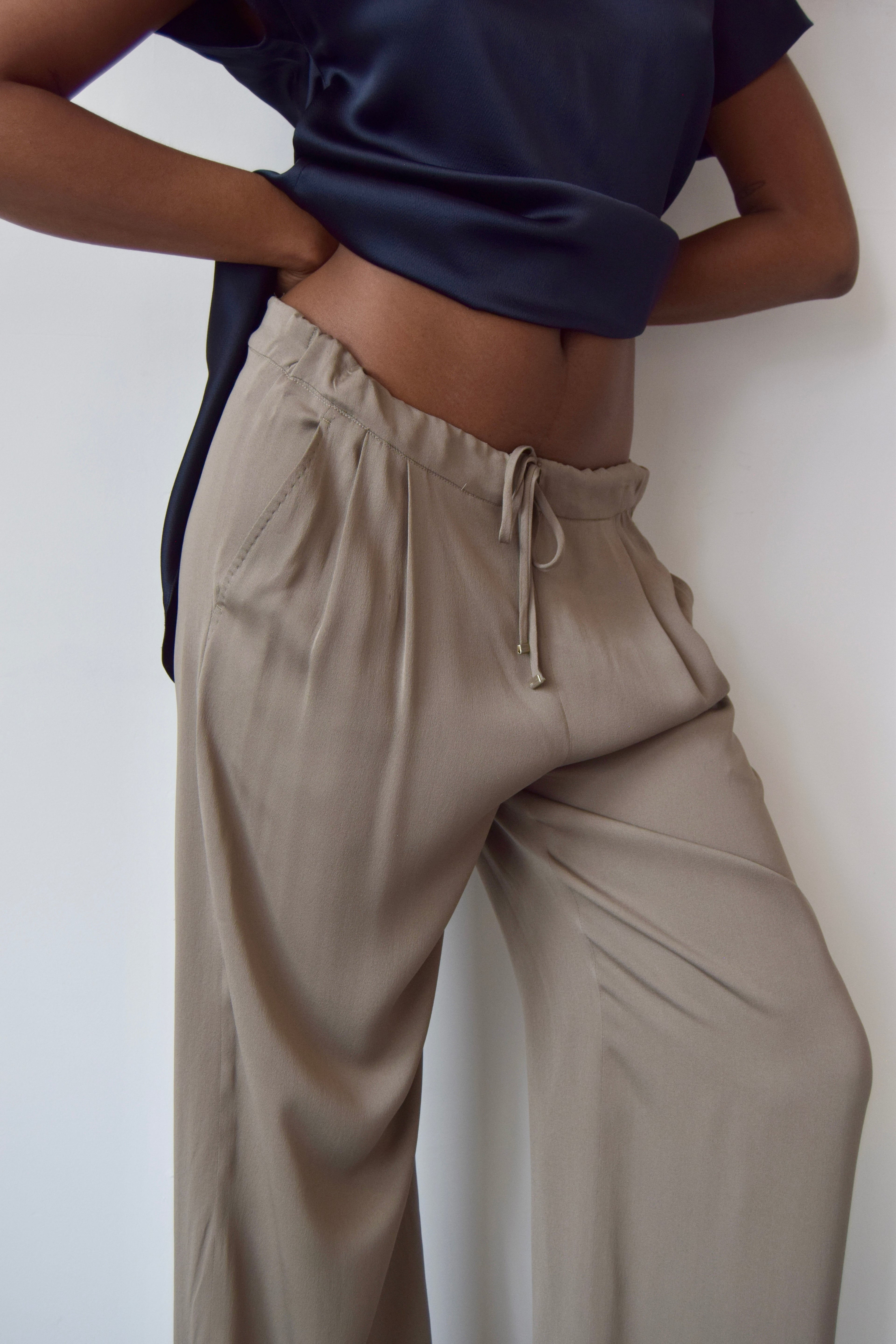 MAX MARA SILK TAUPE PANTS WITH DRAWSTRING WAIST