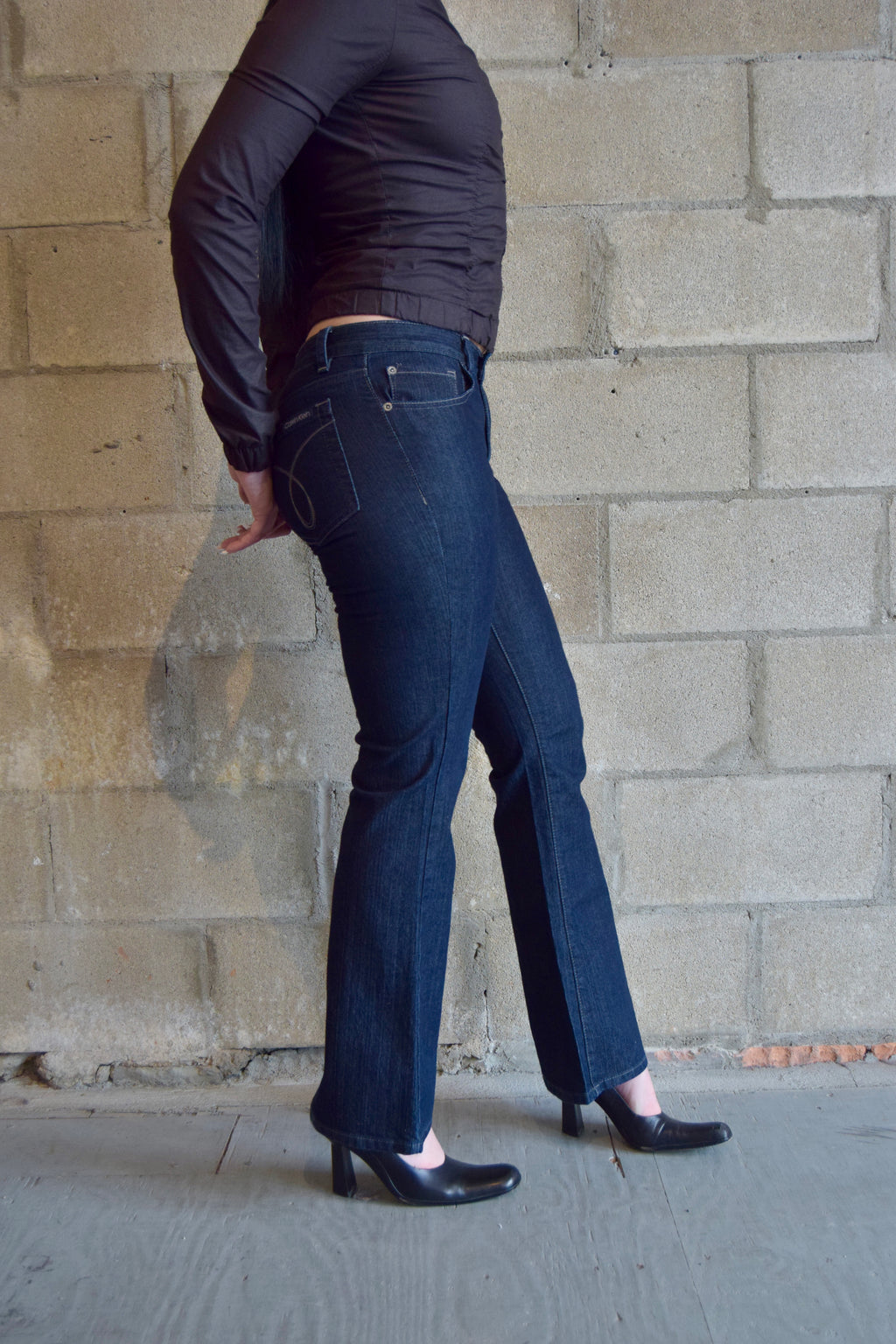 CALVIN KLEIN DARK WASH BOOT CUT JEANS