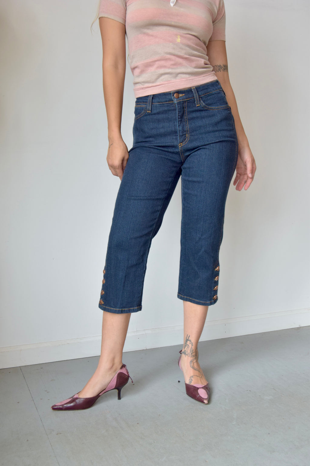 NYDJ DARK WASH CAPRI ANKLE BUTTON JEANS