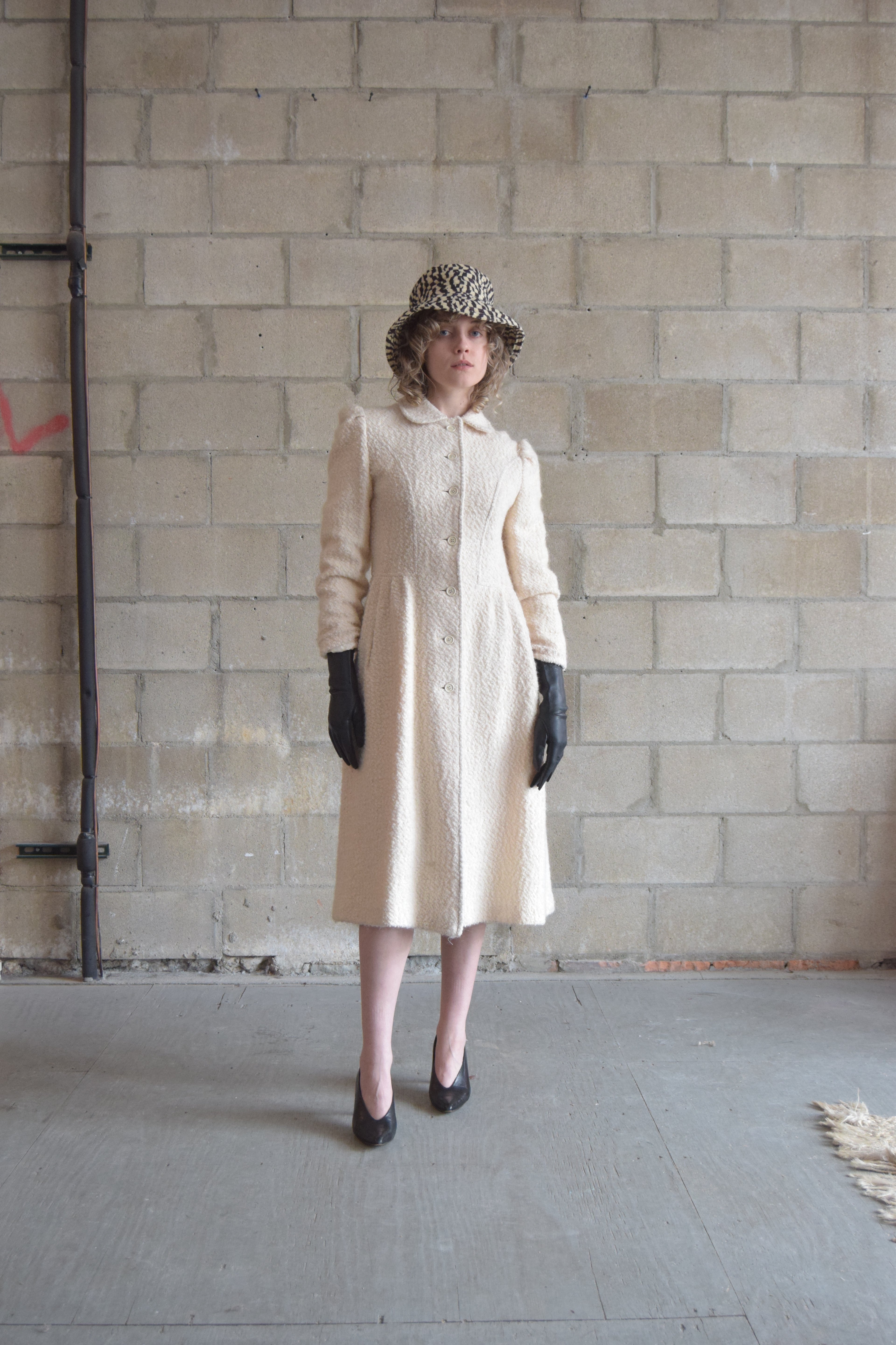 CREAMY PRINCESS COAT