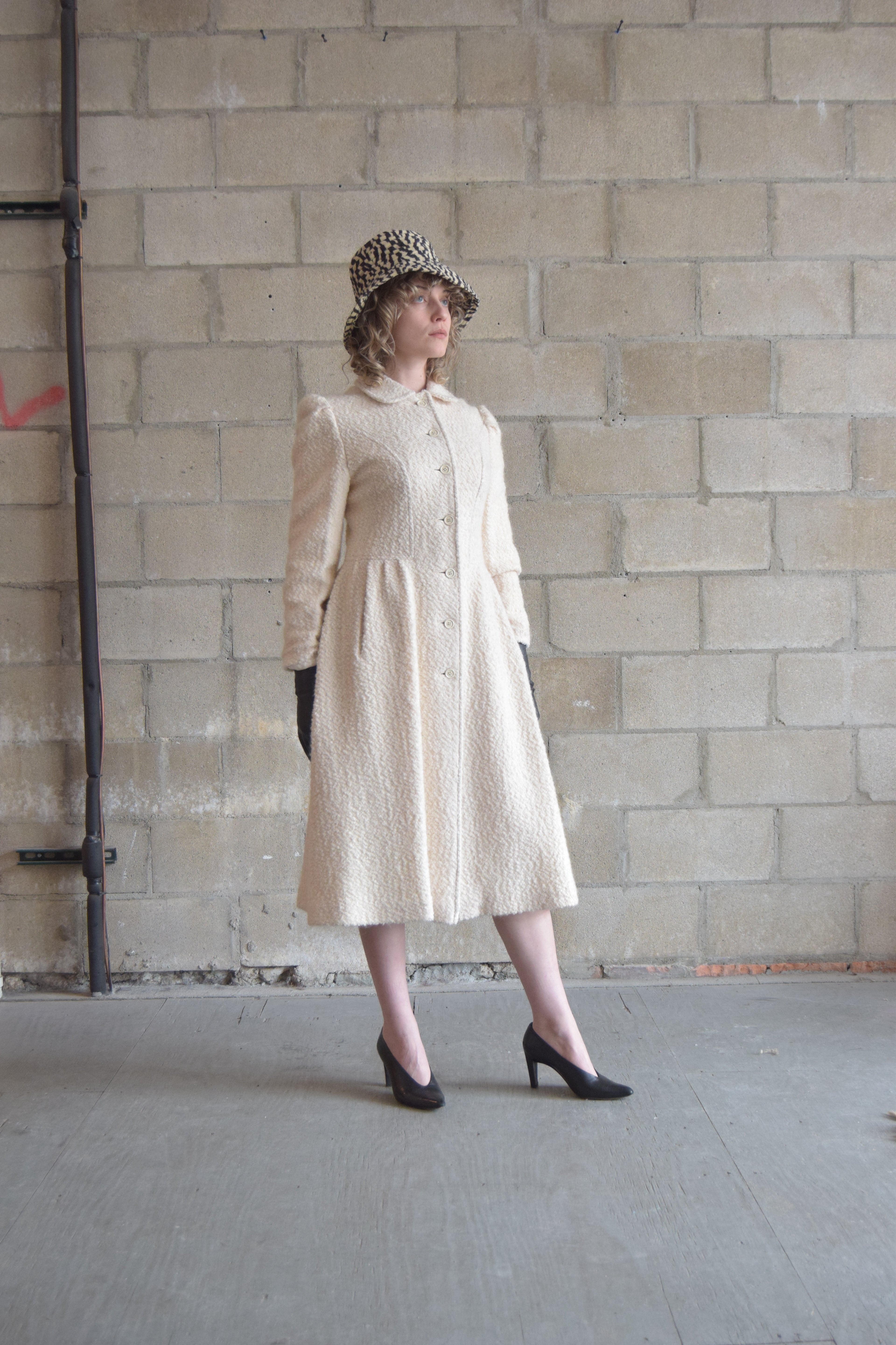 CREAMY PRINCESS COAT