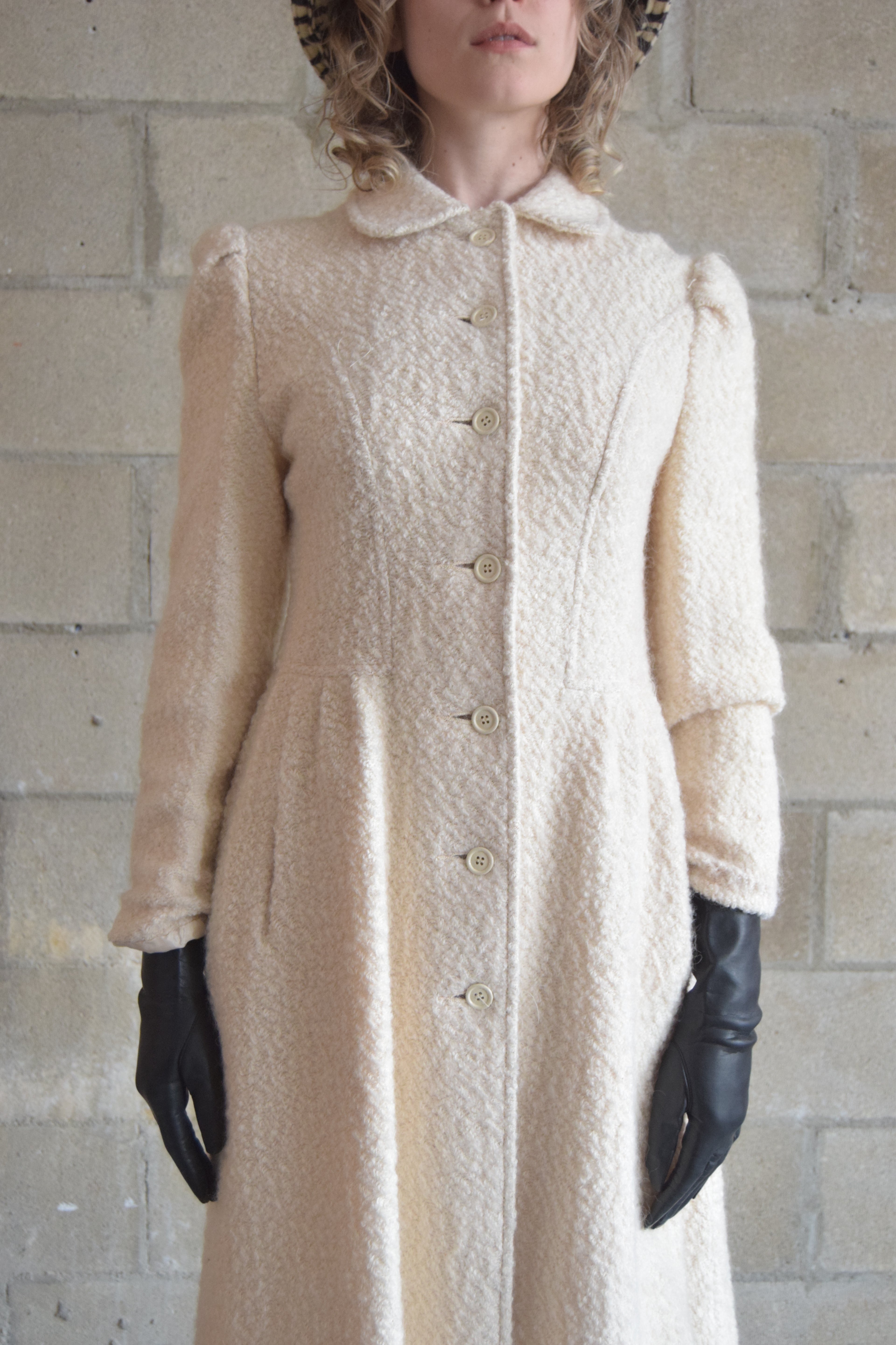 CREAMY PRINCESS COAT