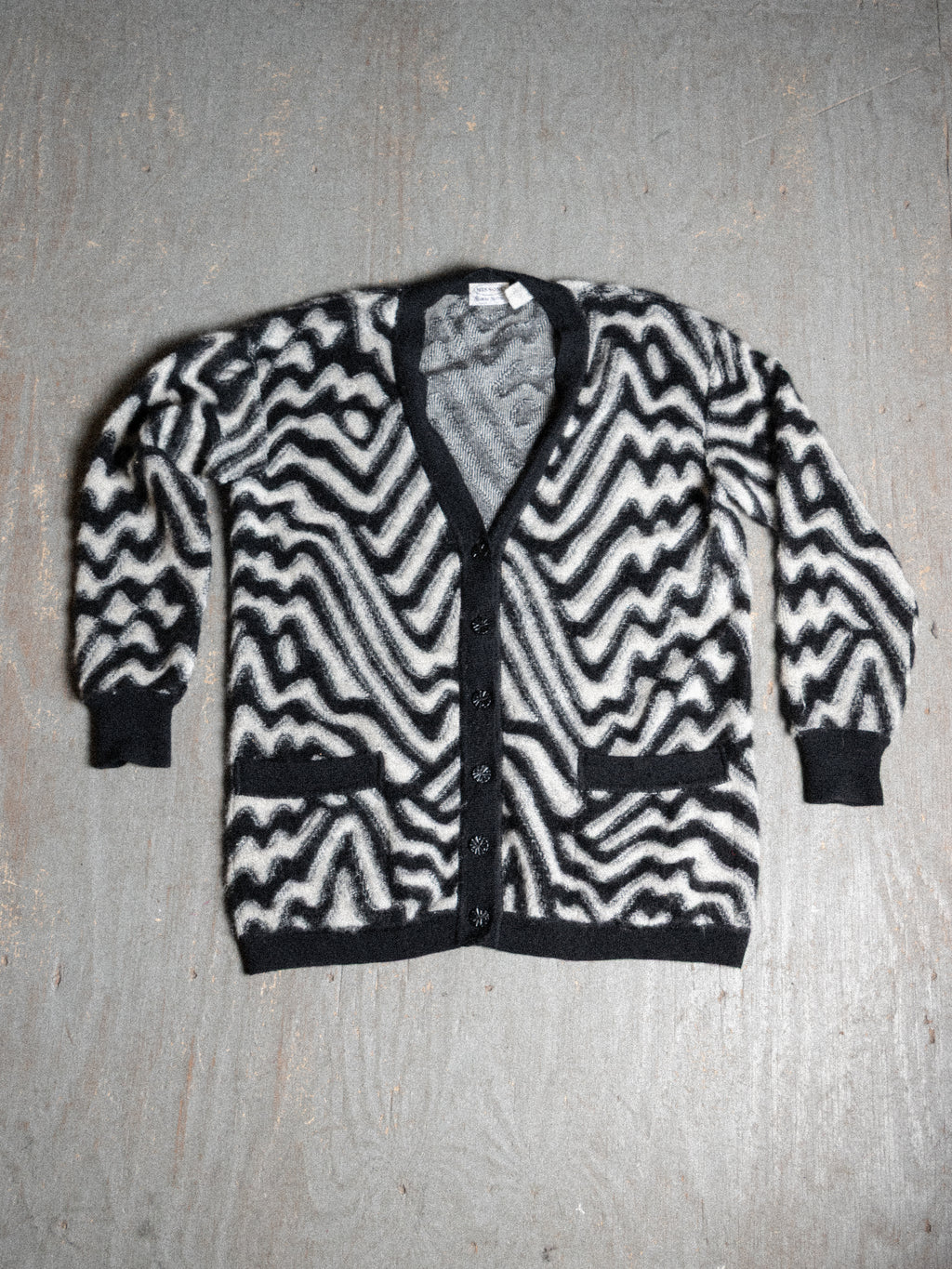 MISSONI VINTAGE BLACK AND WHITE PATTERNED CARDIGAN