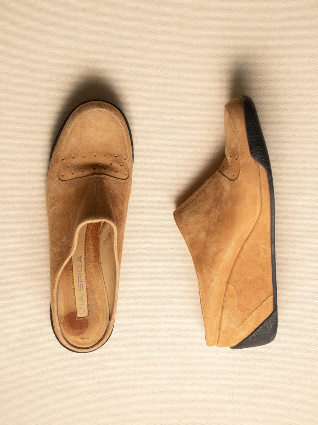 VIA SPIGA SUEDE PLATFORM MULES
