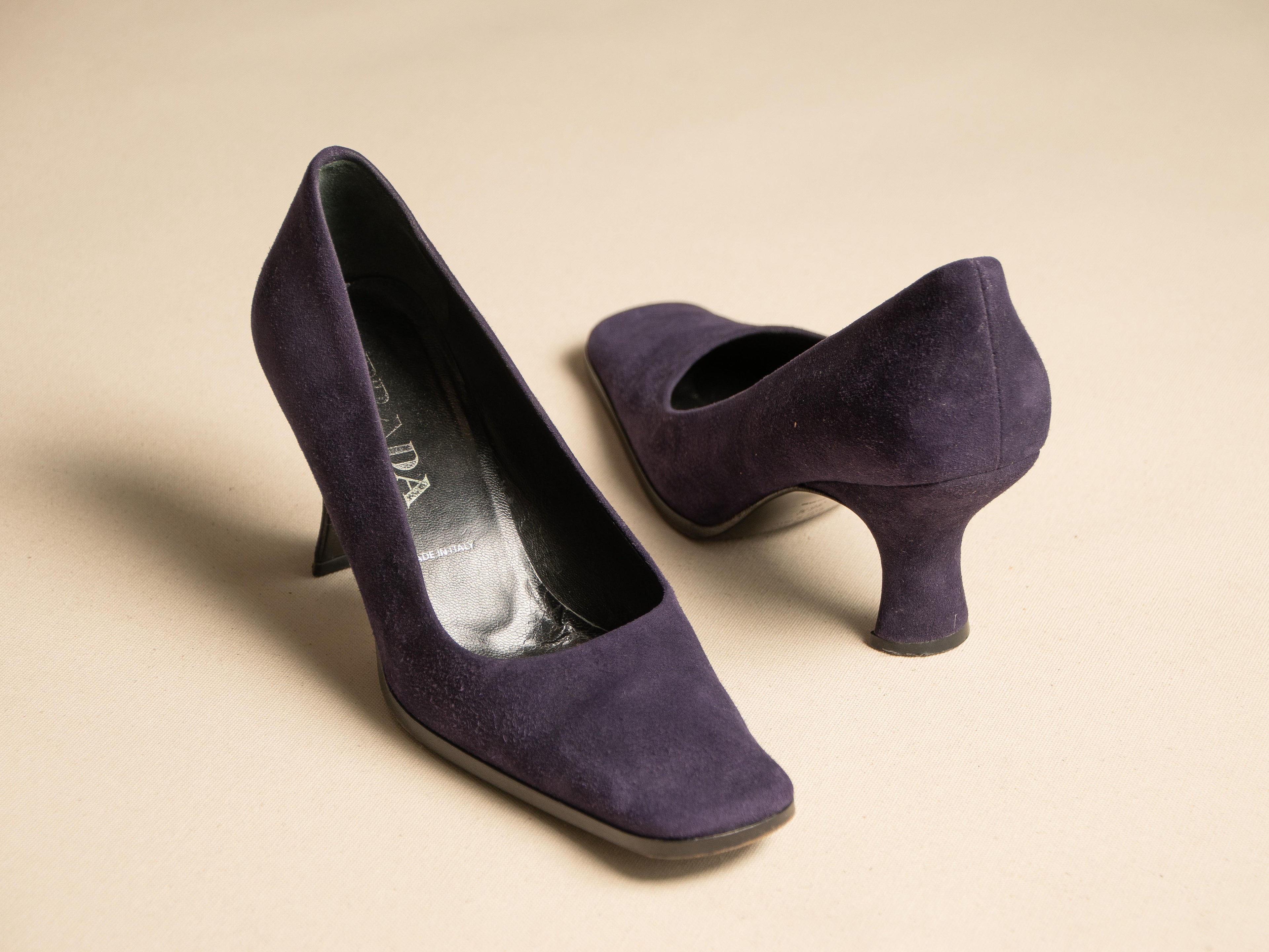 PRADA PURPLE SUEDE PUMPS