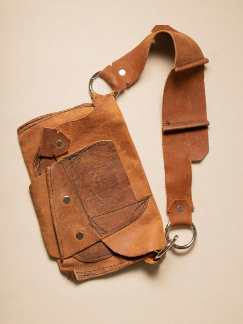 ((H(OM)E)) BROWN LEATHER RAW CUT PURSE