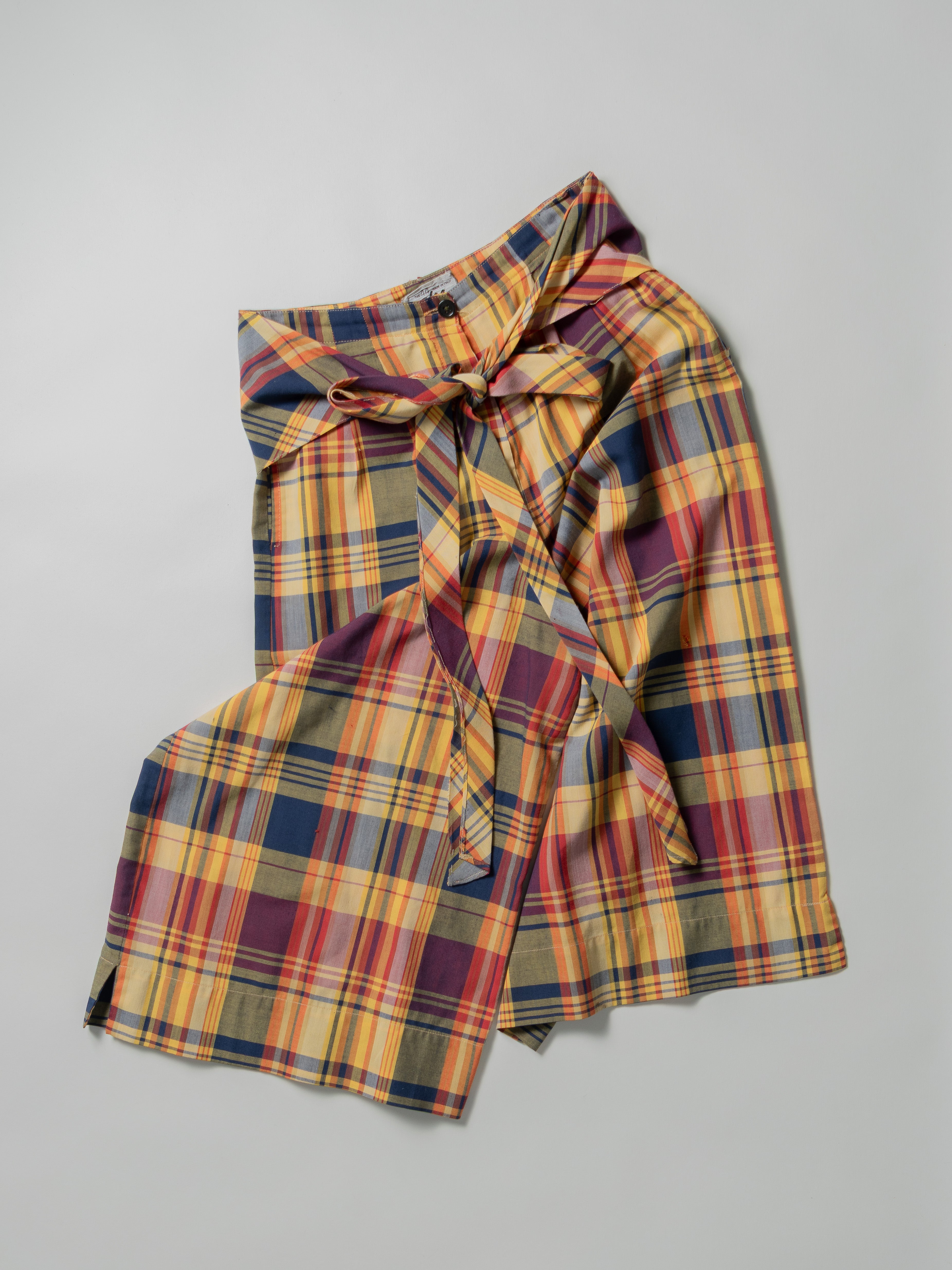 OAKS MULTICOLOR PLAID LONG SHORTS WITH TIE WAIST