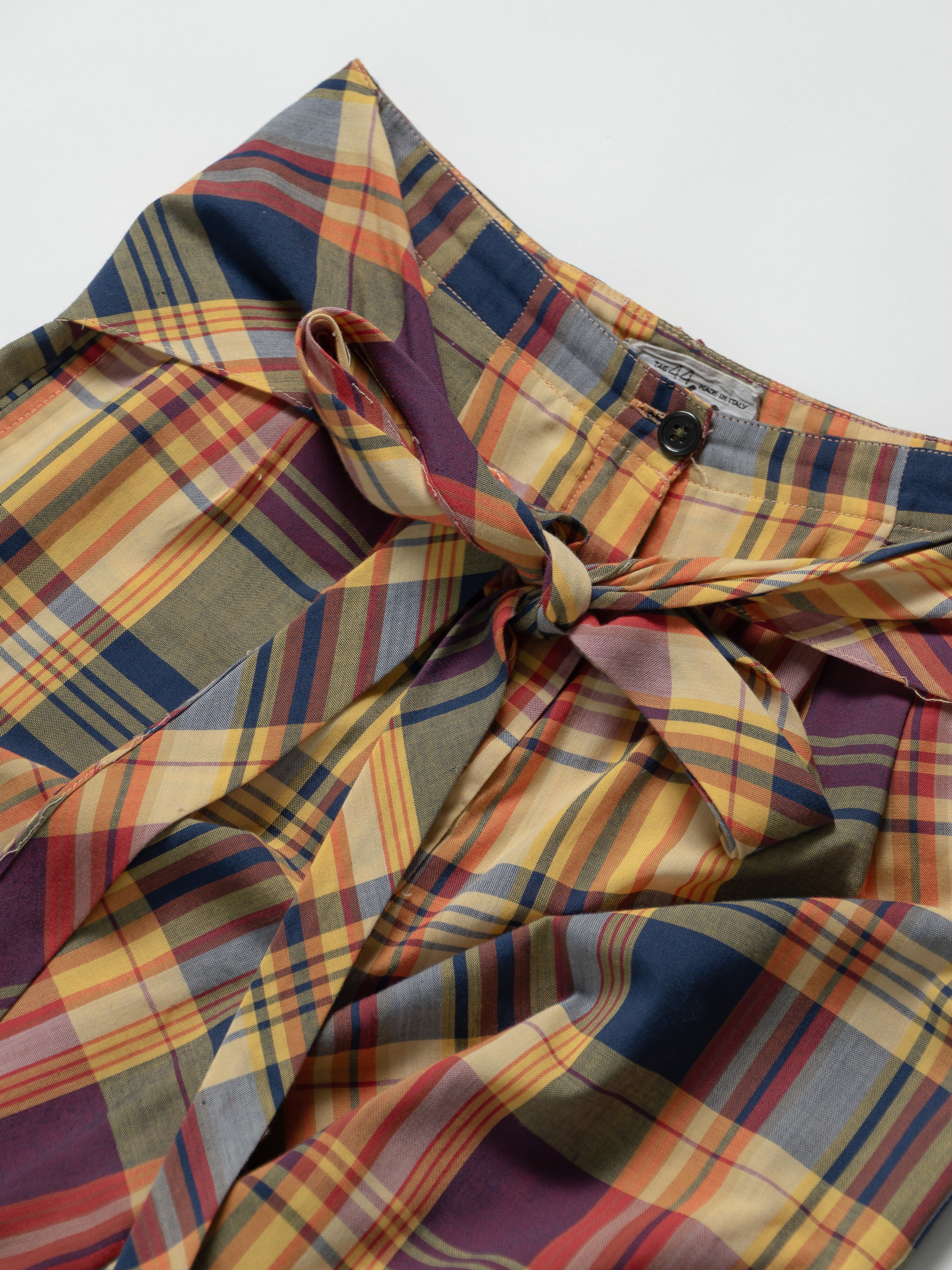 OAKS MULTICOLOR PLAID LONG SHORTS WITH TIE WAIST