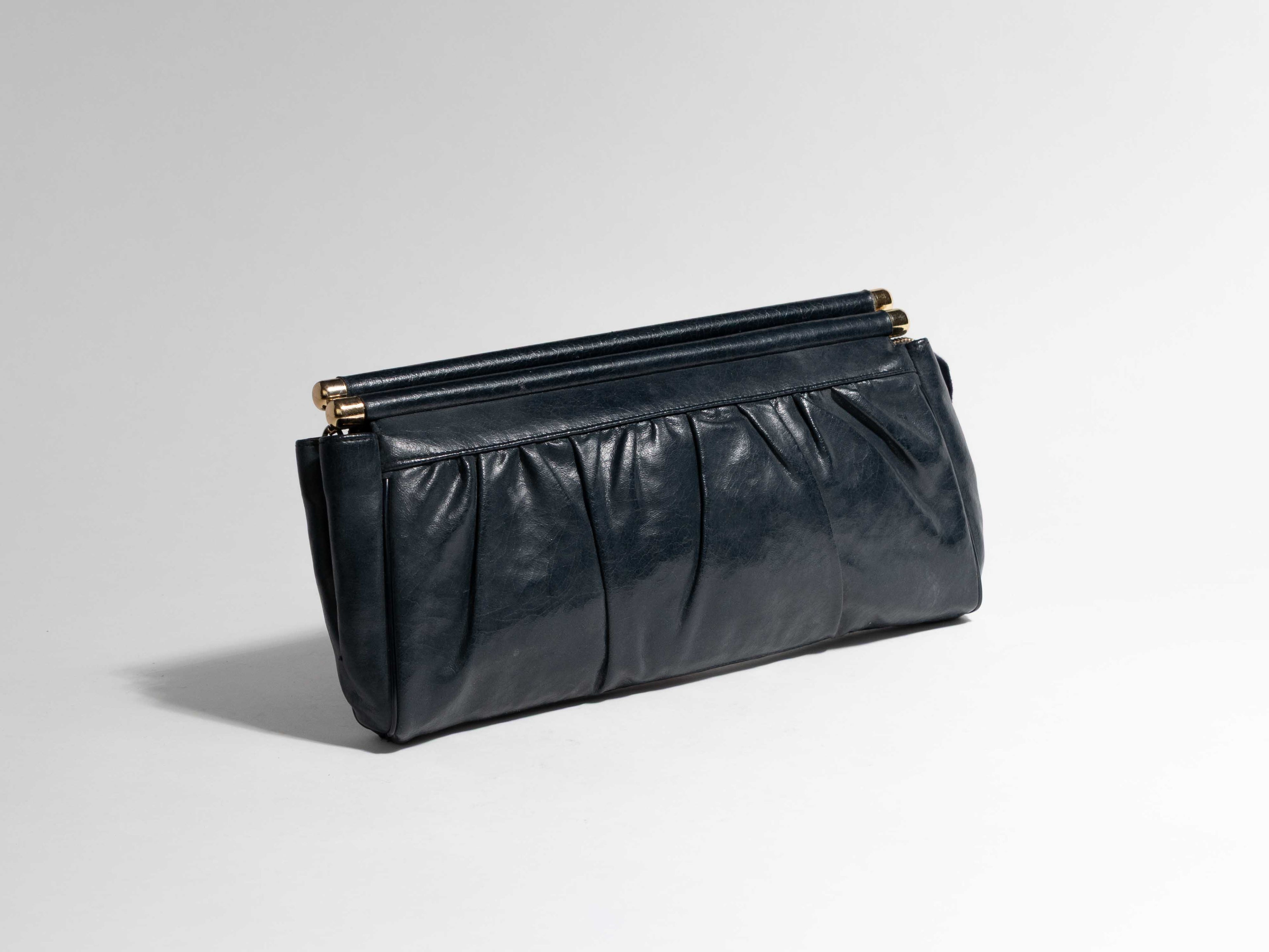 DEEP NAVY BLUE LEATHER RUCHED CLUTCH