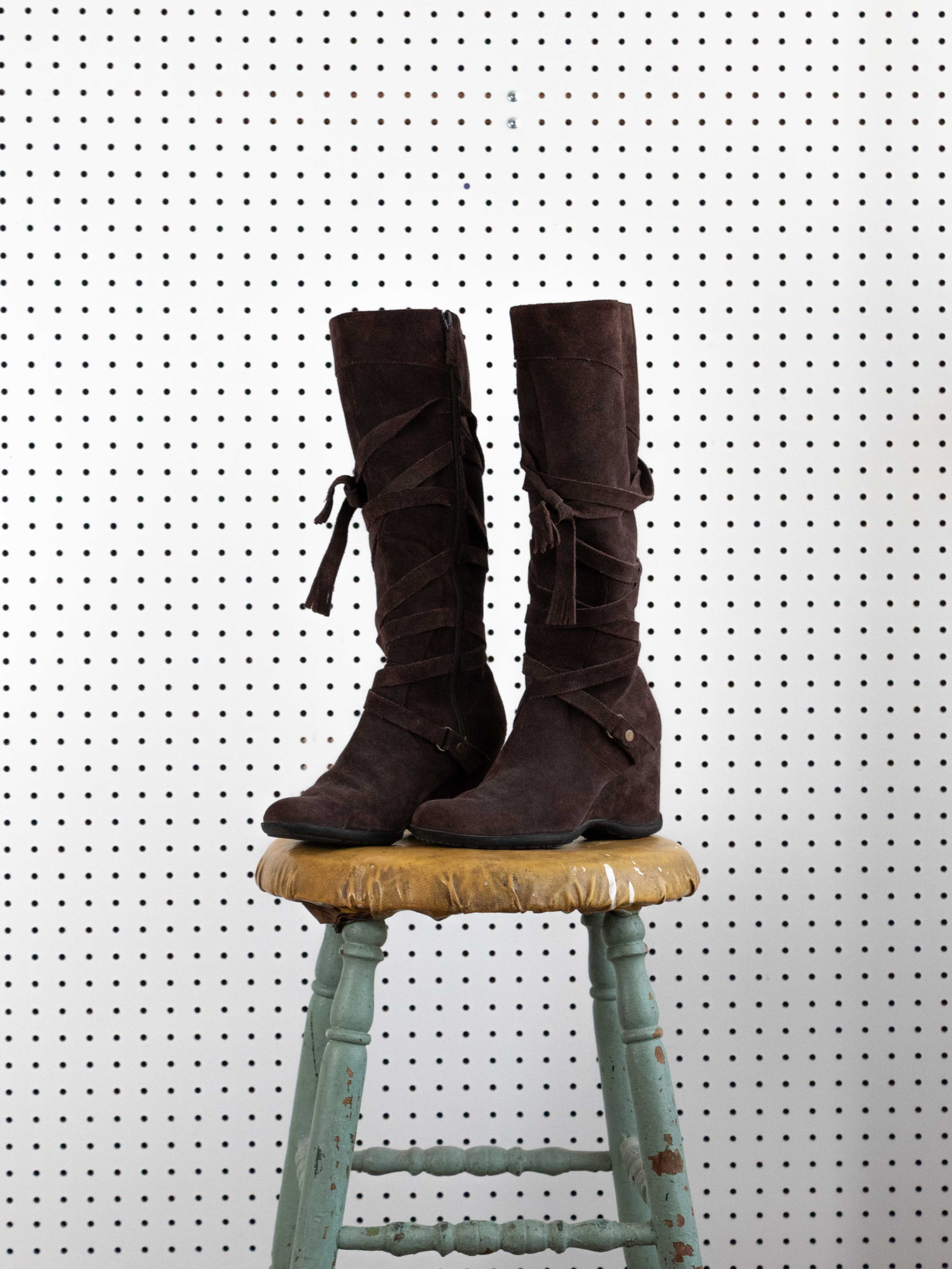 ME TOO BROWN SUEDE WEDGE BOOT